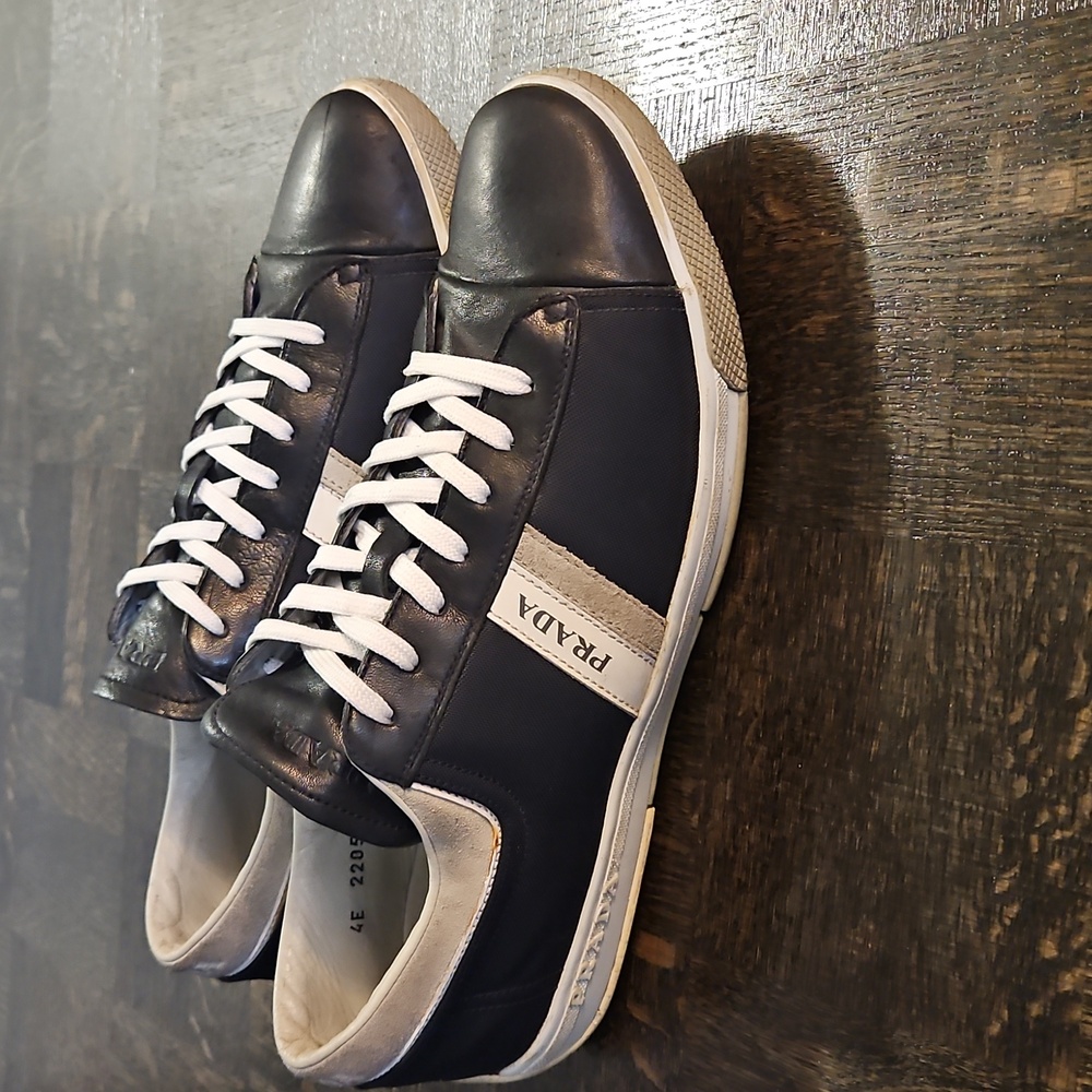Prada Men's Navy and White Sneakers